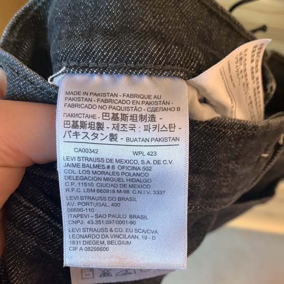 Levi's Wedgie Straight Black Gray Cutoff Shorts Size 27 - Picture 8 of 10